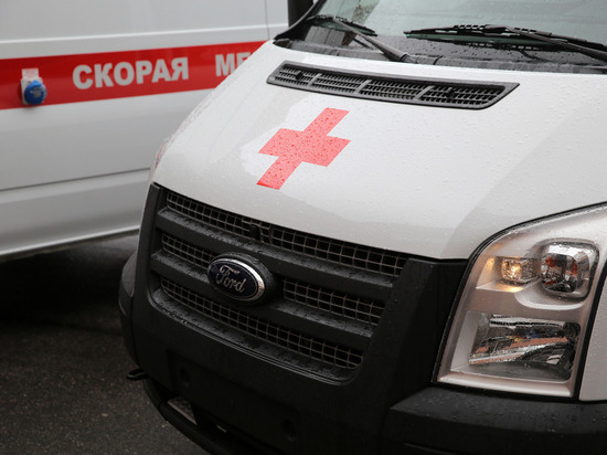 В Петербурге неизвестные напоили 13-летнего мальчика этиловым спиртом и пытались сжечь