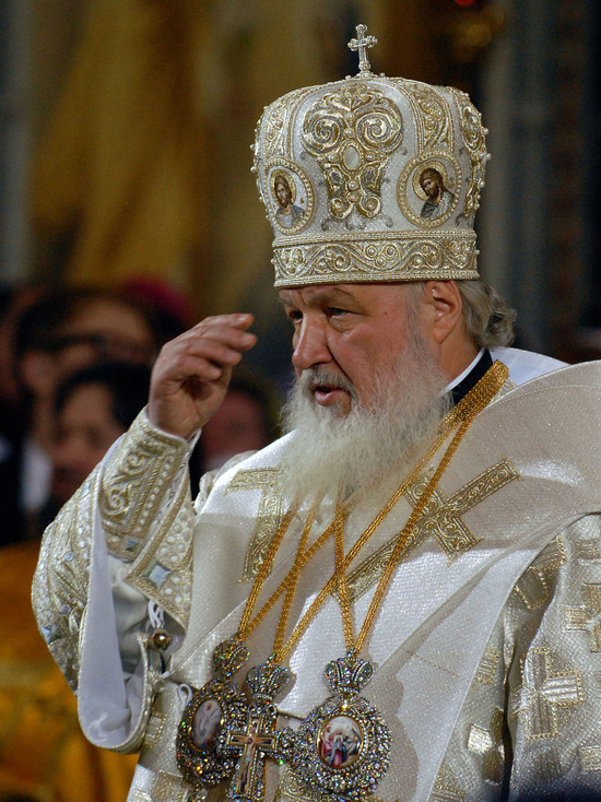 Патриарх Кирилл объяснил мировые конфликты отдалением людей от веры