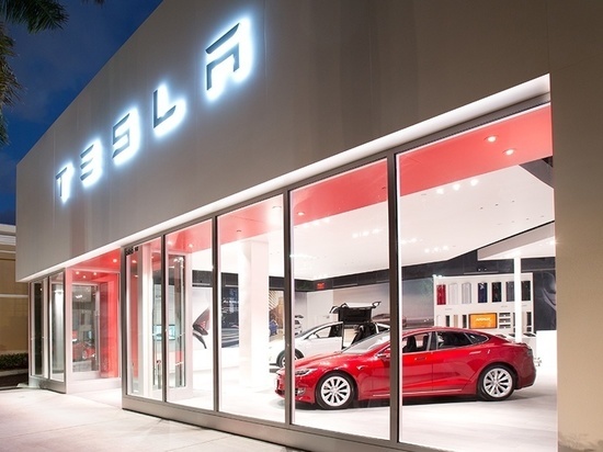 В Южной Корее оштрафовали Tesla на $2,2 млн