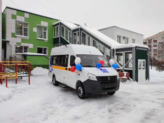 Для инвалидов в Ленобласти закупили новые автобусы