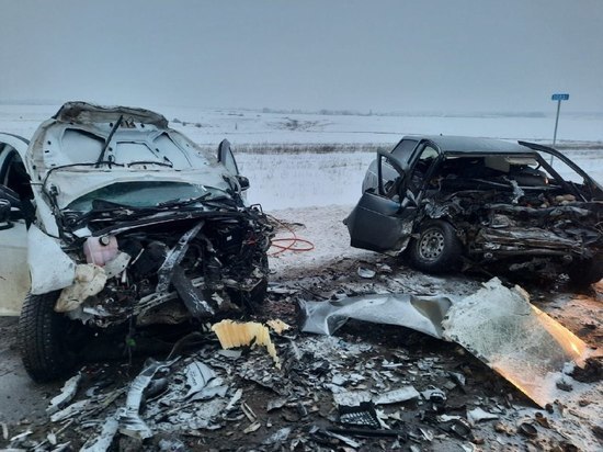 В ДТП на трассе в Башкирии два человека погибли, еще два пострадали