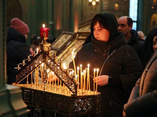 МВД РФ: Более 1,3 млн россиян приняли участие в рождественских богослужениях