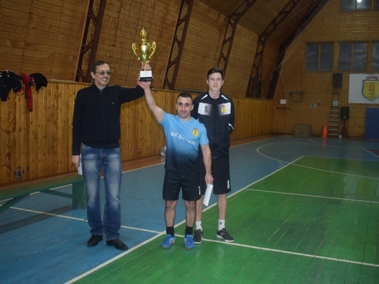 “Витязи” вернули домой Кубок главы Оленинского округа