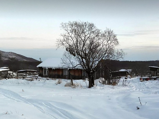 На севере Камчатке снегоходчик разбился насмерть