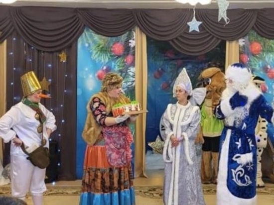 Кемеровчане исполнили рождественские мечты нескольких сотен детей