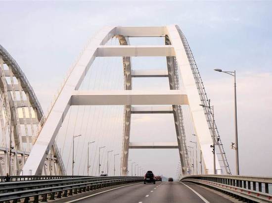 Крымский мост закроют на 12 часов
