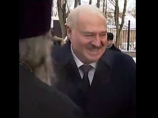Лукашенко развенчал слухи о своих "смертельных" болезнях