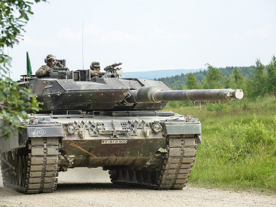 Reuters: глава Минэкономики ФРГ Хабек заговорил о поставках танков Leopard Киеву