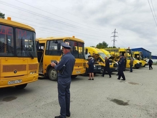 В двух районах Новосибирской области детей не повезли в школу из-за скользких дорог