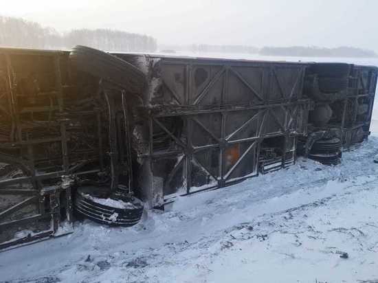 Глава СКР поручил возбудить дело после ДТП с автобусом на алтайской трассе