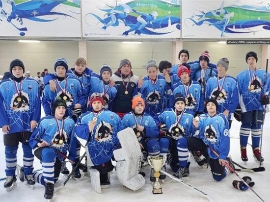 Хоккейна команда «Полюс-2009» представит Приморье на «Золотой шайбе»