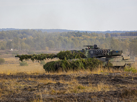 В Польше заявили о намерении отправить Украине только несколько танков Leopard