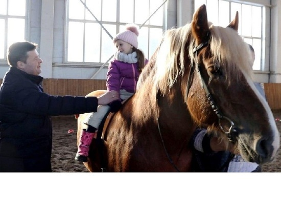 Юрий Моисеев исполнил мечту 7-летней девочки из Калуги