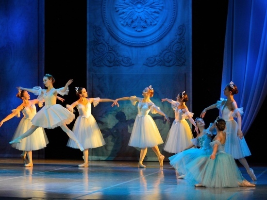 Танцоры из Серпухова стали лауреатами конкурса «Рождественская Москва»