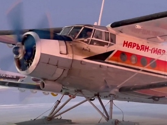 Один из пассажиров по телефону сообщил о гибели двух человек