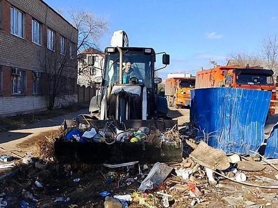 В новогодние праздники с улиц Астрахани вывезли почти 290 тонн мусора