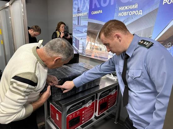 С начала января в камчатском аэропорту проверено 5 тонн икры