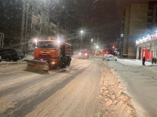 В новогодние праздники снег в Йошкар-Оле очищали круглые сутки