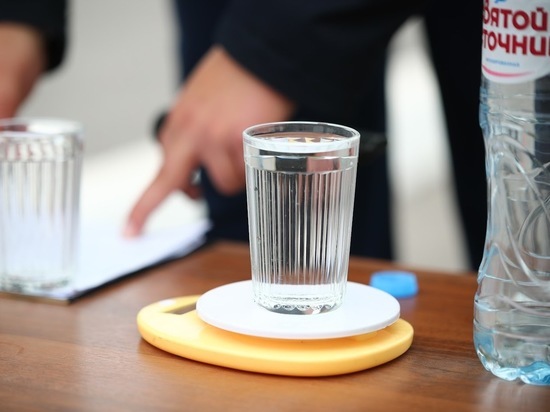 Волгоградские медики советуют пить зимой до 10 стаканов жидкости в день
