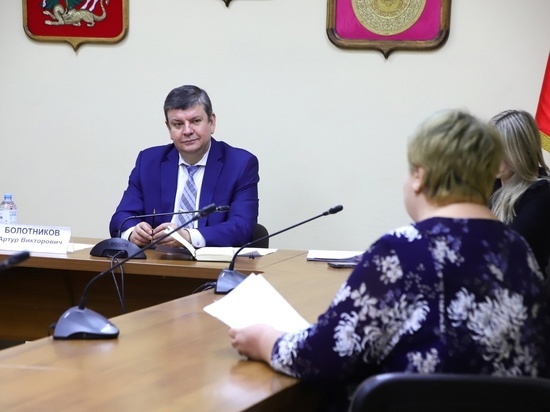 В отставку ушел глава Воскресенска Артур Болотников