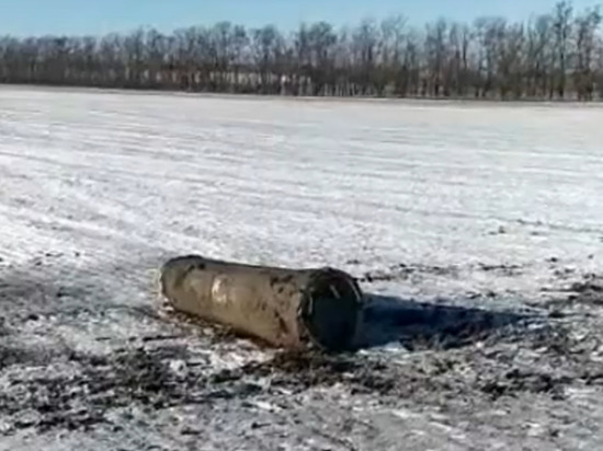 Нечто, похожее на обломки ракеты, нашли в Ростовской области