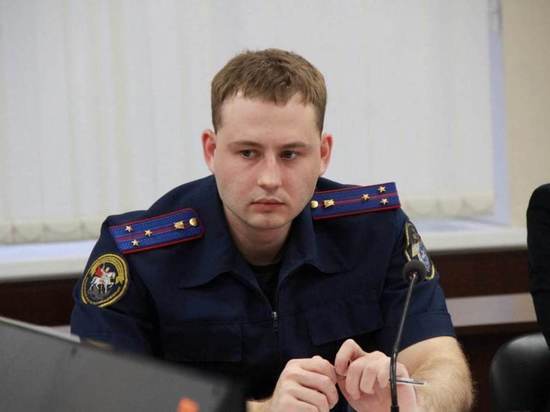 Водитель автобуса, который фотографировал девушку и допустил гибель пассажирки, получил три года колонии