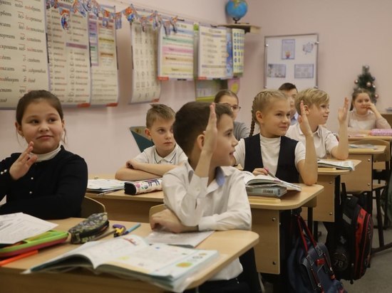 Школьники Серпухова приступили к учебе после новогодних каникул