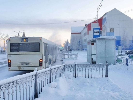 Рейсы автобусов из Тарко-Сале в Пуровск отменили из-за мороза