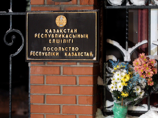 В МИД Казахстана объяснили установку "юрты несокрушимости" под Киевом