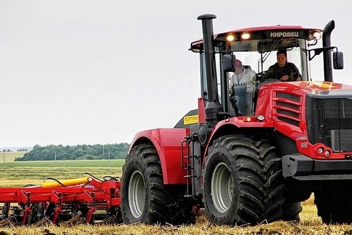 Костромские аграрии в прошлом году купили свыше 250 единиц новой техники