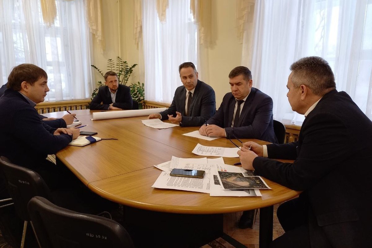 Глава городской администрации Костромы потребовал от руководства ТГК-2 увеличить темпы работ на теплосетях