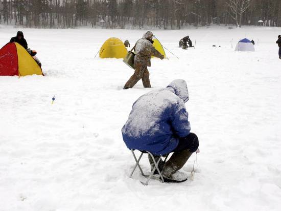 Жителям Подмосковья составили список мест для зимней рыбалки