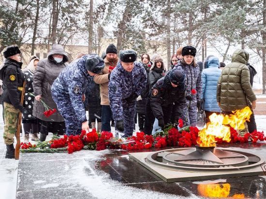 Росгвардейцы приняли участие в памятном митинге в Пятигорске