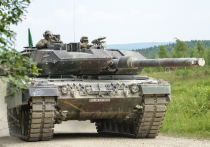 В ходе визита во Львов президент Польши Анджей Дуда объявил о намерении передать Киеву танки "Леопард 2": в первый пакет "танковой" помощи войдет по его словам, одна рота, 10 "Леопардов"