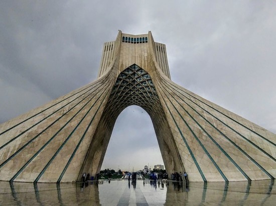 Иран готов упростить выдачу виз для российских туристов