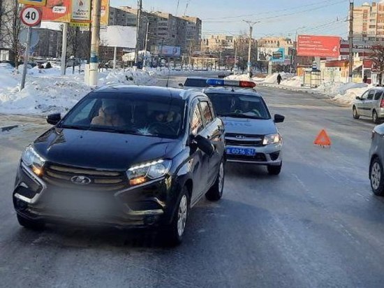 В Новочебоксарске автомашина сбила пешехода на переходе
