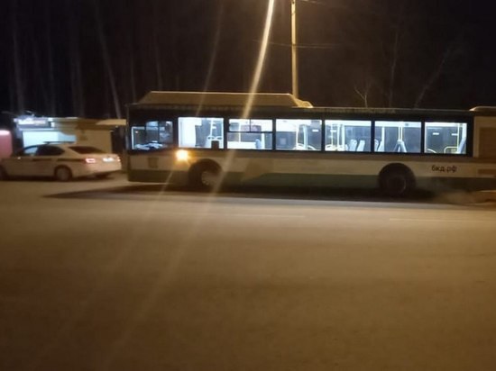 4-летняя девочка после падения в маршрутке была доставлена в больницу Воронежа
