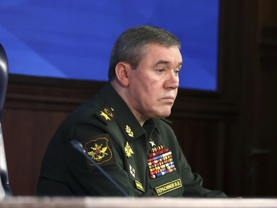 В Кремле объяснили назначение Герасимова расширением масштаба задач СВО