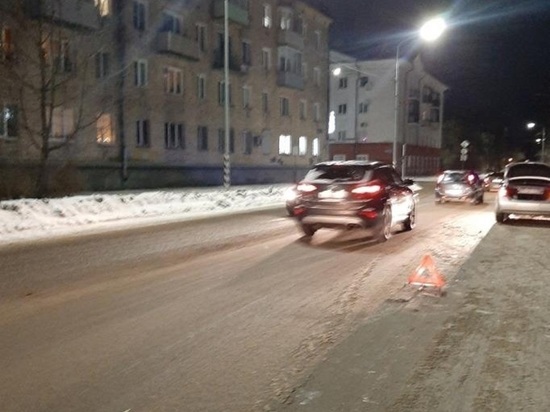 Пешеход угодил под колеса иномарки в Петрозаводске