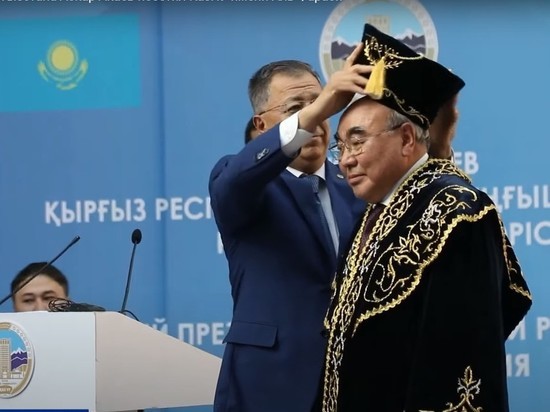 Генпрокуратура Киргизии прекратила расследование всех дел в отношении Аскара Акаева