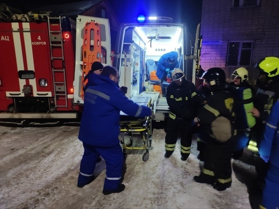 В Коврове тушили пожар в многоквартирном доме