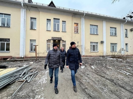 Губернатор проверил ход работ на поврежденных объектах в Шебекино