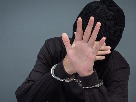 После ограбления магазина ритуальных услуг грабитель испугался