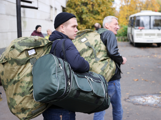 Военный юрист Матвеев объяснил отмену отсрочки от мобилизации отцов троих детей