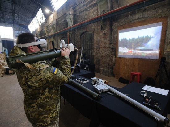 Политолог Евстафьев описал новый пакет военной помощи Украине; все более новое оружие