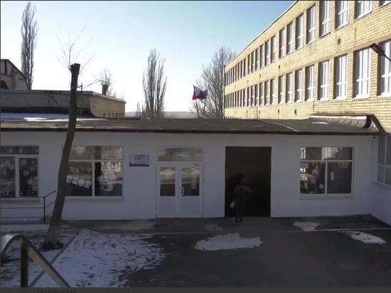 Специалисты Приморского края восстановили в Торезе школы и детские сады