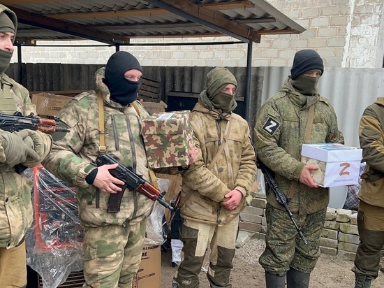 Орловским бойцам доставили посылку в самую «горячую точку»