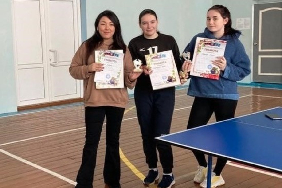 New Year’s Table Tennis Tournament Held on Sakhalin