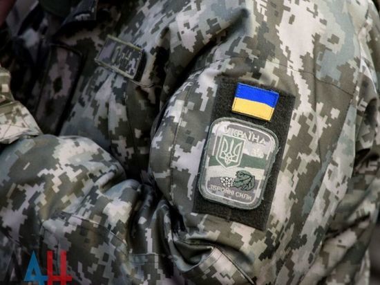 "Ничем не брезговали": беженец из Соледара рассказал, как украинские военные грабили горожан
