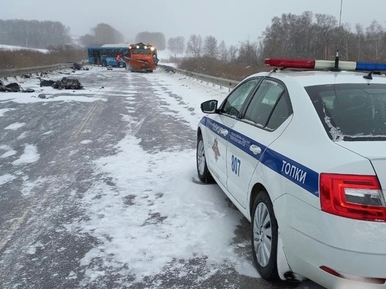 Кузбасские полицейские рассказали подробности страшной аварии с несколькими погибшими